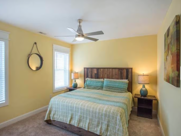 Luxurious Oceanfront Estate in Kill Devil Hills - Perfect for Large Groups